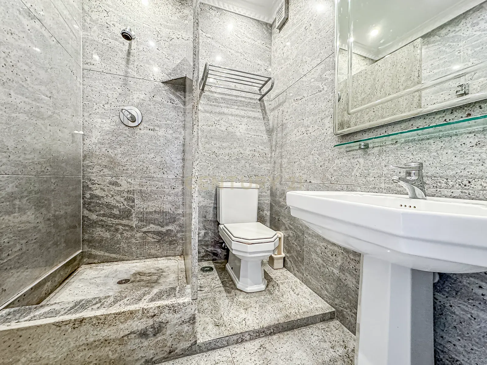 Apartamento T3 à venda em Oeiras e São Julião da Barra, Paço de Arcos e Caxias, Oeiras — foto 14