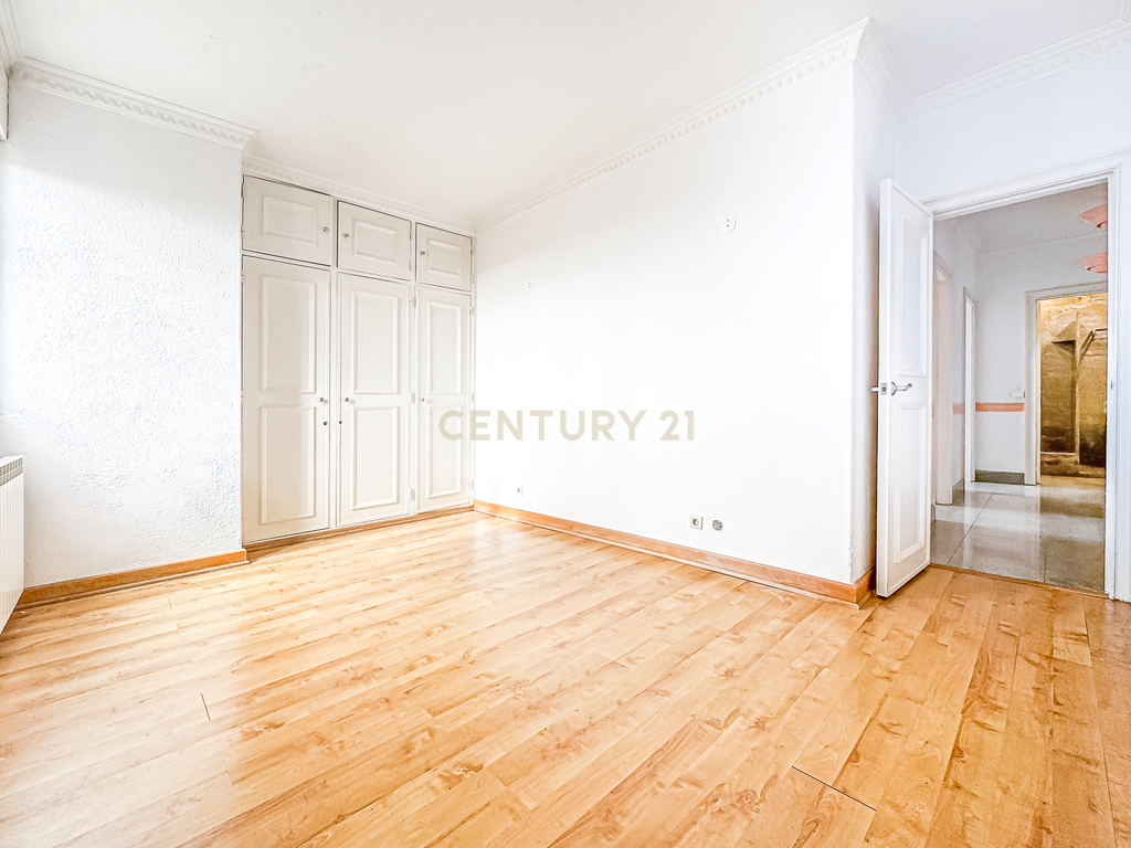 APARTAMENTO T3 COM VISTA MAR EM OEIRAS - Image 22