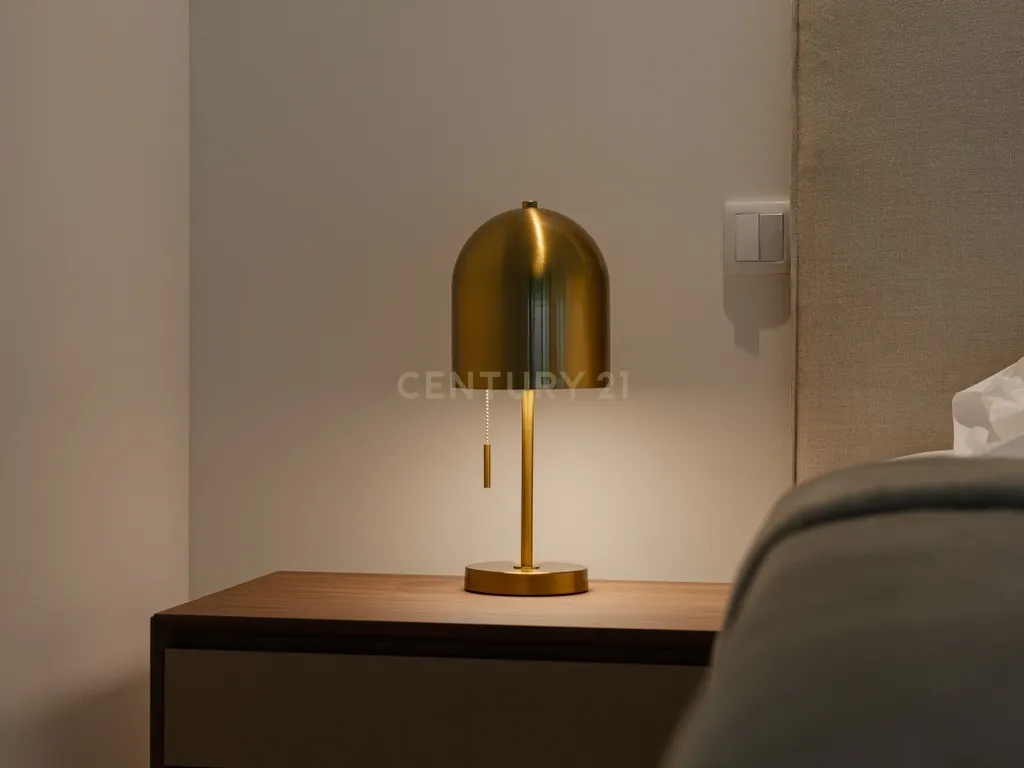 Apartamento de luxo; três suites e três varandas, com uma sala de 40 m2 em plano aberto e uma garagem no coração de Lisboa. - Image 10