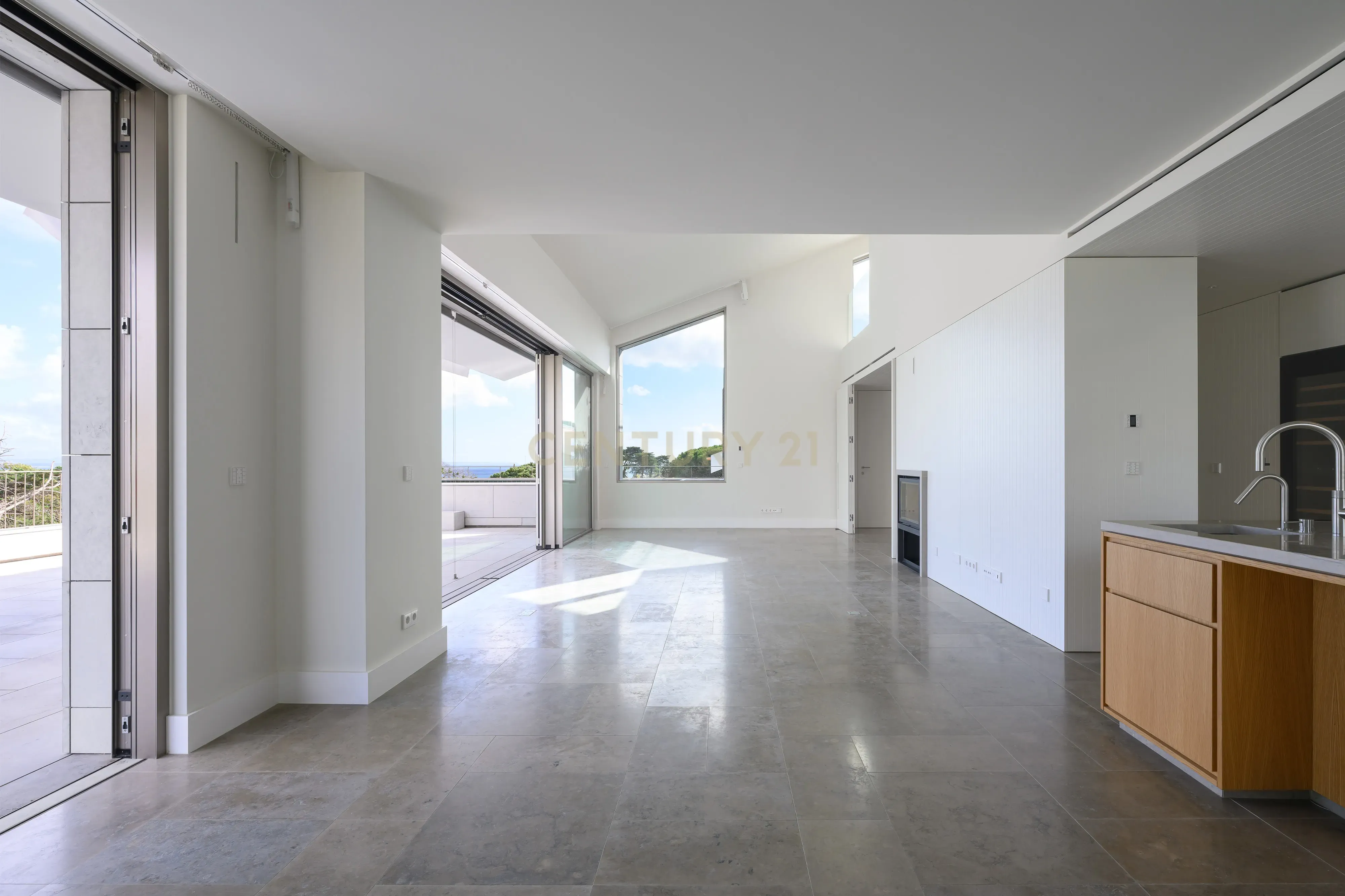 PENTHOUSE ESTORIL - Image 17