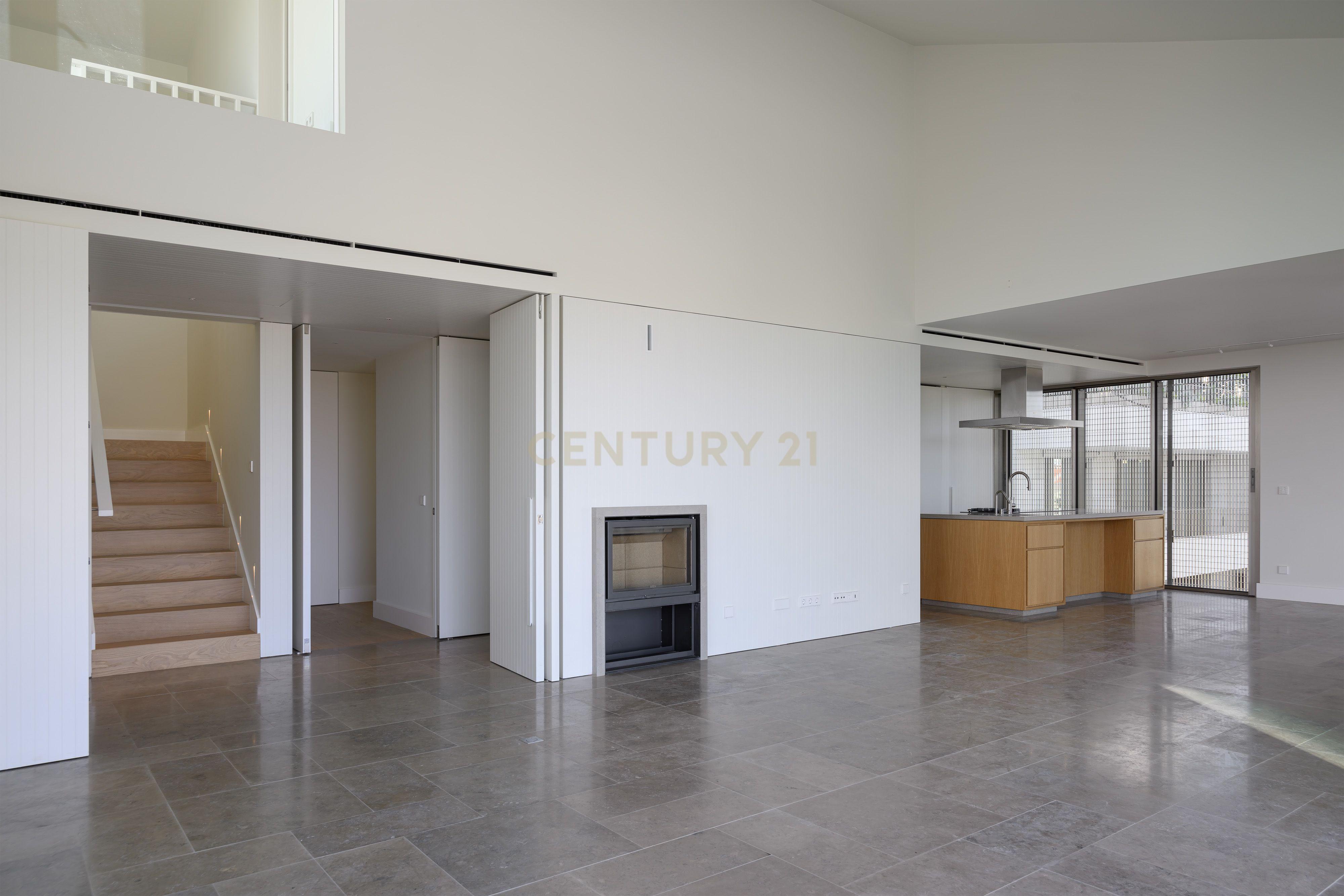 PENTHOUSE ESTORIL - Image 20