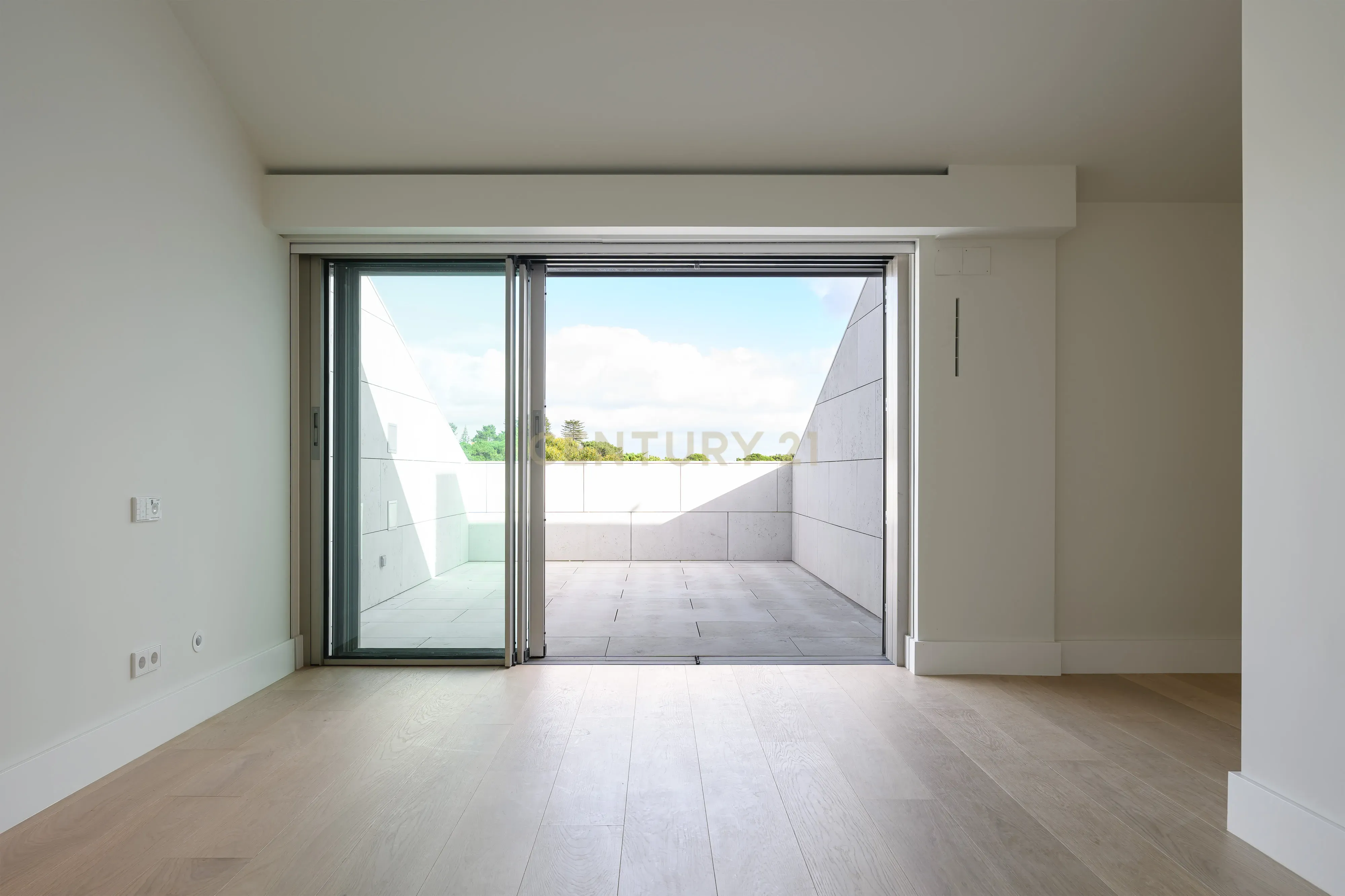 PENTHOUSE ESTORIL - Image 23