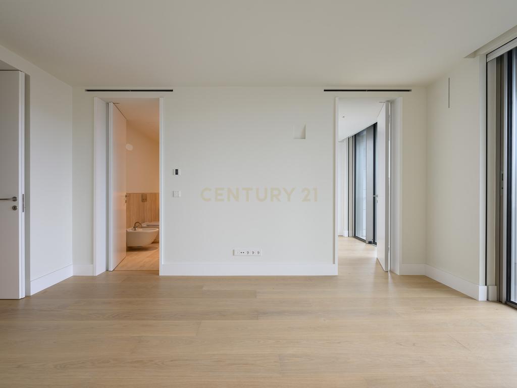 PENTHOUSE ESTORIL - Image 35