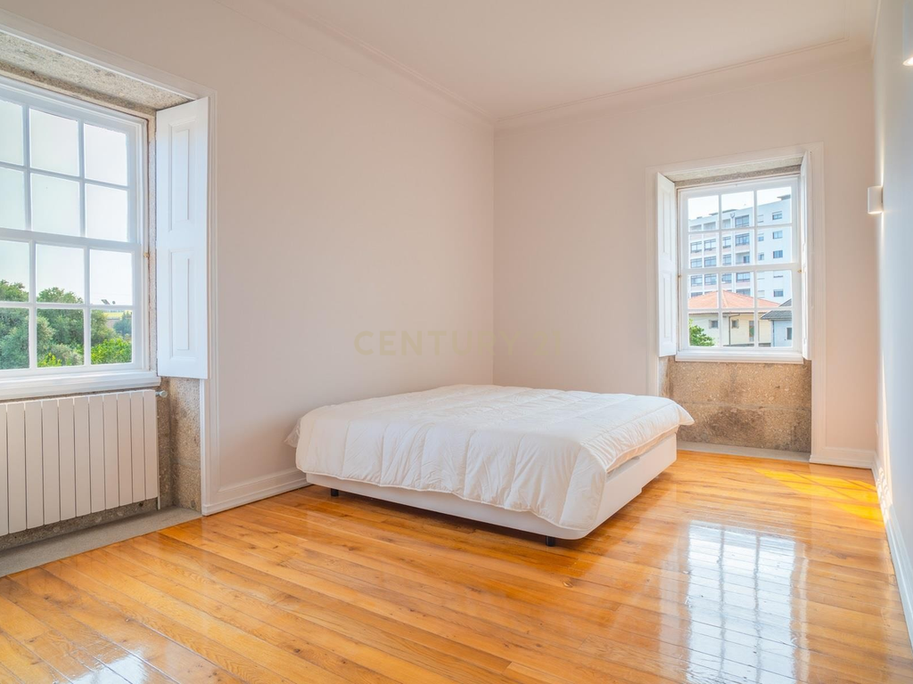 Casa Senhorial com 975 m2 em Amares, Braga - Image 14