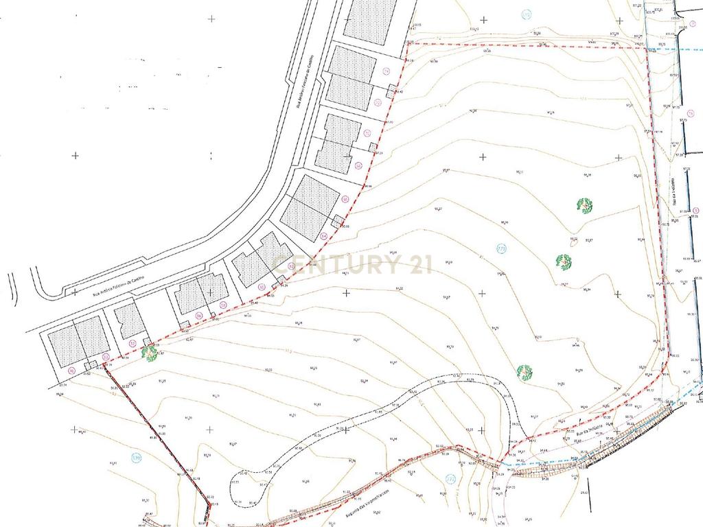 Terreno em Porto Salvo, Oeiras, com excelente acessibilidade — a apenas 5 minutos da autoestrada A5. - Image 8