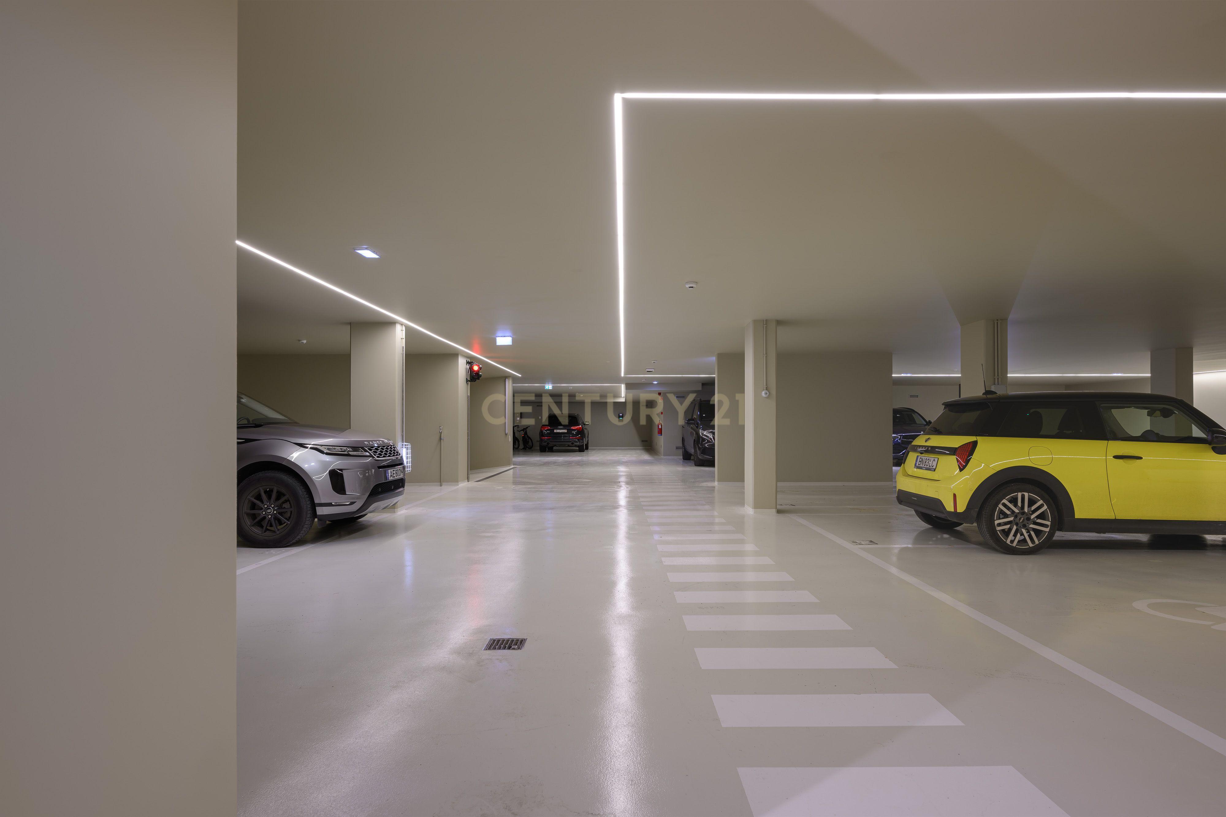 PENTHOUSE ESTORIL - Image 44