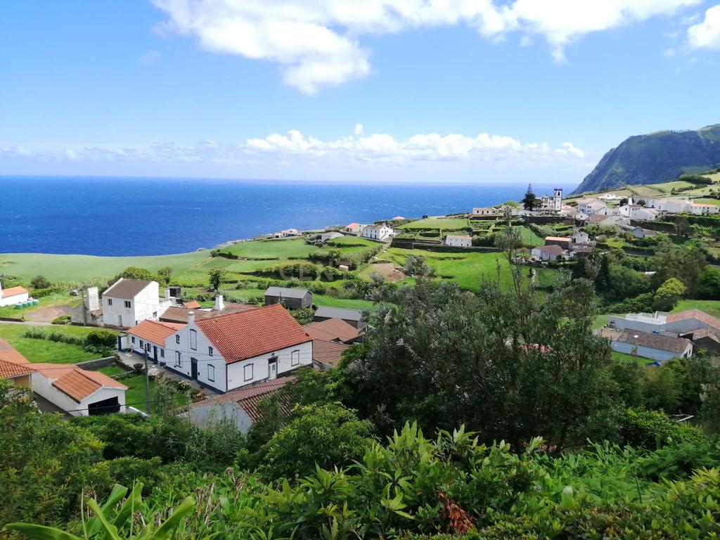 Terreno Urbano para Construção na Pedreira de Nordeste - Açores - Image 8