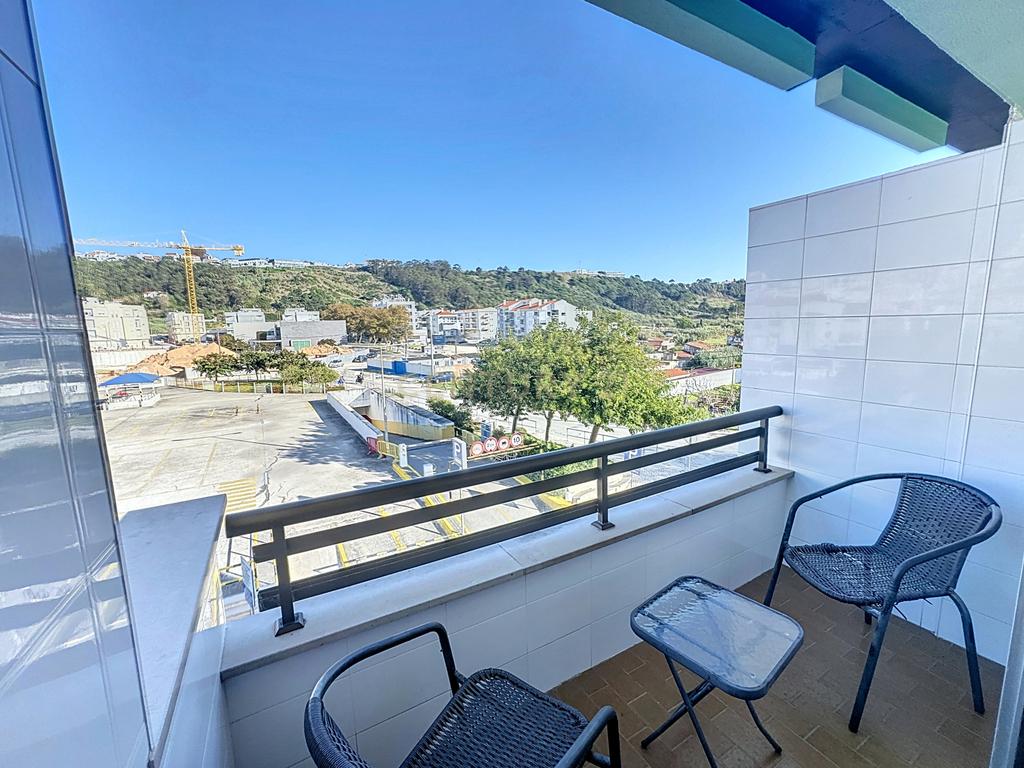 Apartamento - T2 - Arrendamento - Nazaré - Centro - Image 7