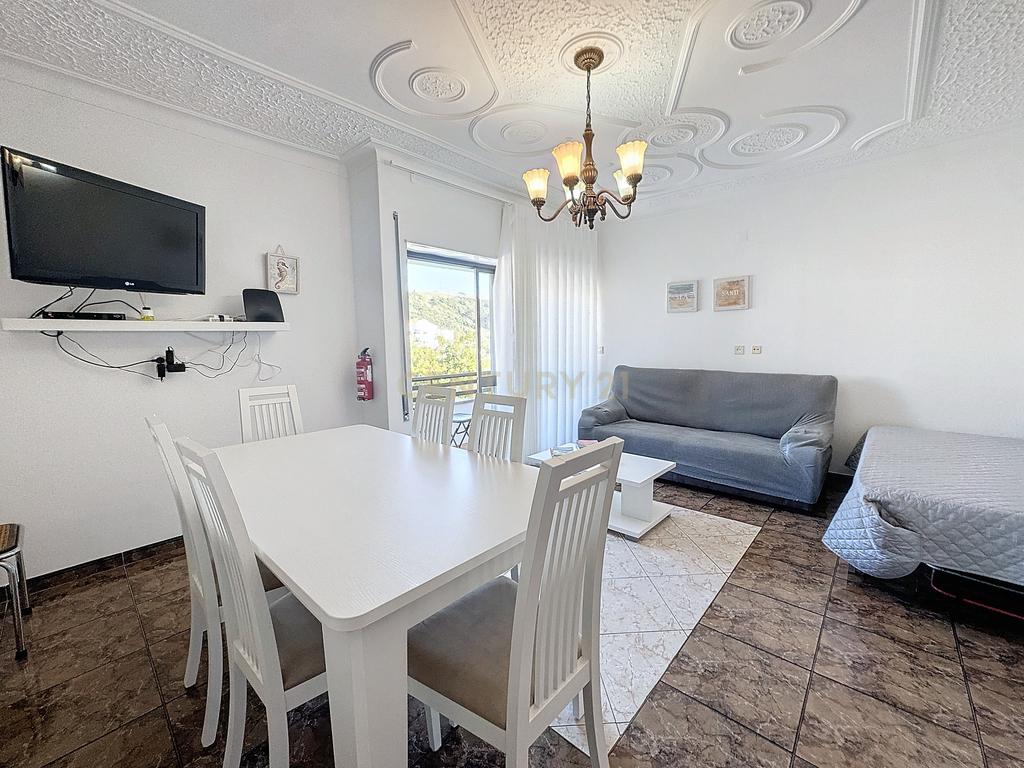 Apartamento - T2 - Arrendamento - Nazaré - Centro - Image 4