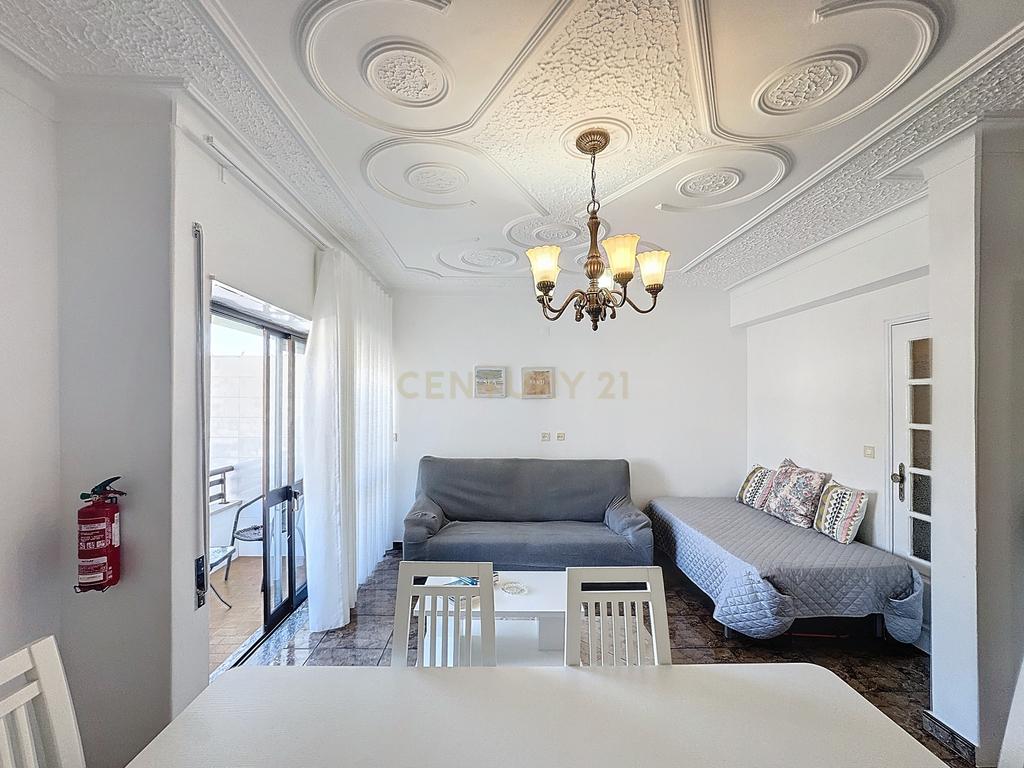 Apartamento - T2 - Arrendamento - Nazaré - Centro - Image 3