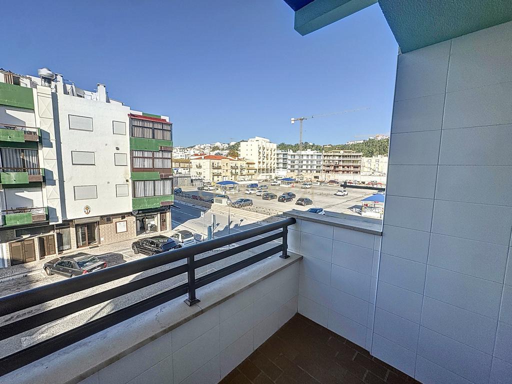 Apartamento - T2 - Arrendamento - Nazaré - Centro - Image 13