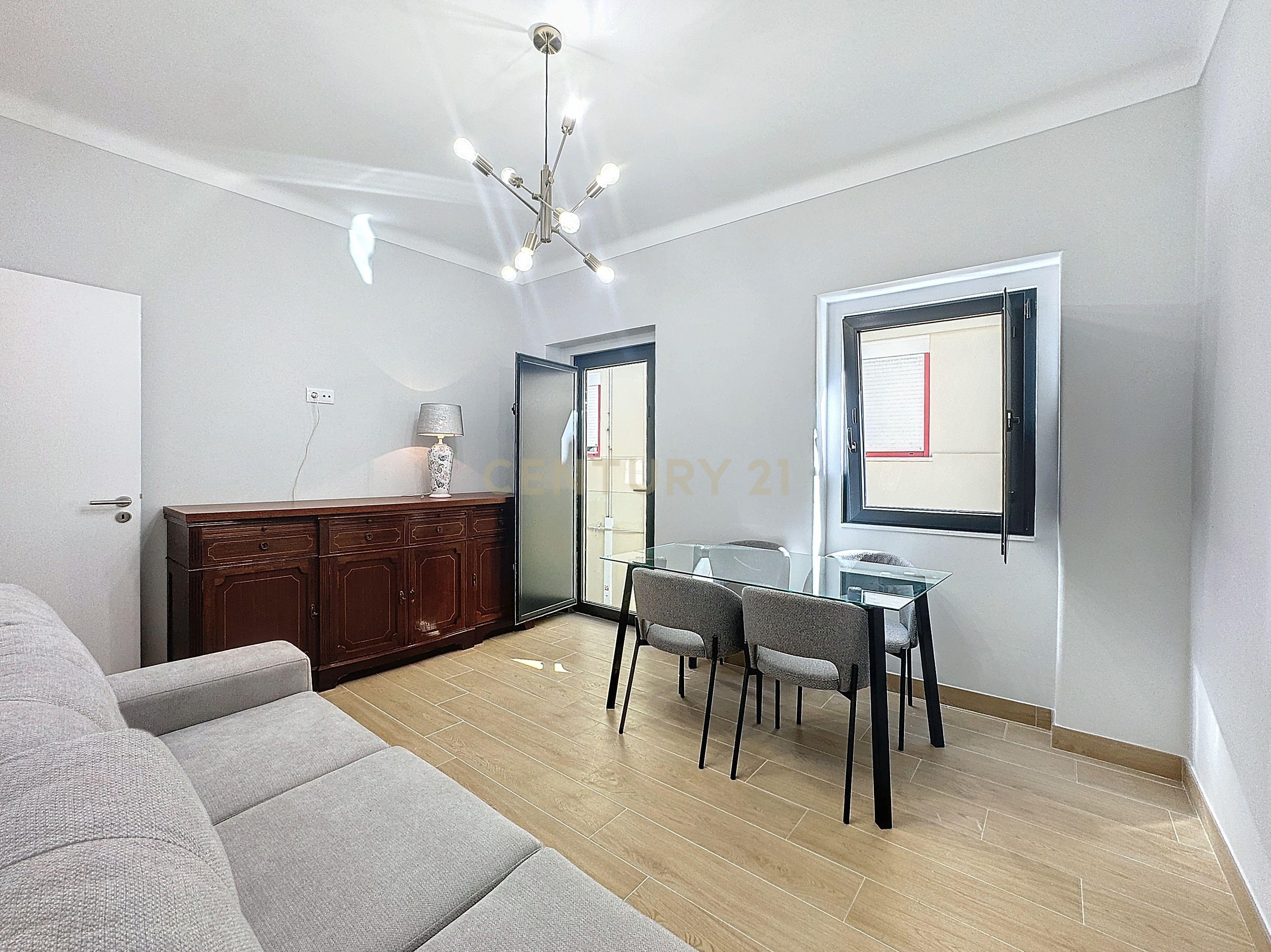Fotografia 5 de Apartamento T3 para arrendar a passos da praia
