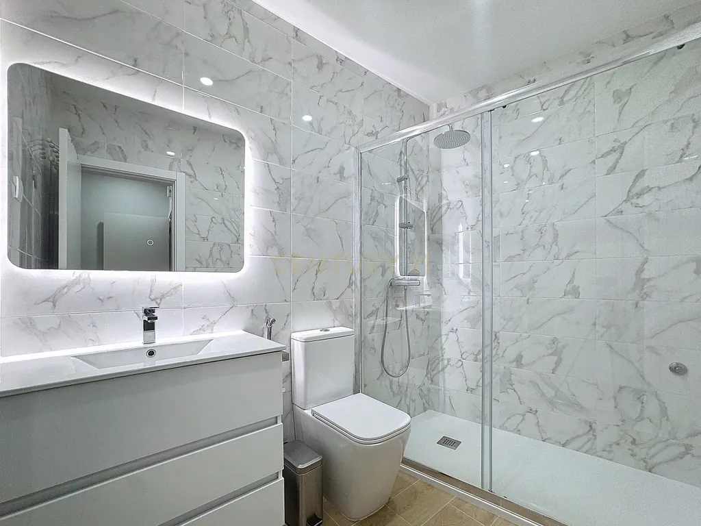 Apartamento T3 para arrendar a passos da praia - Image 8