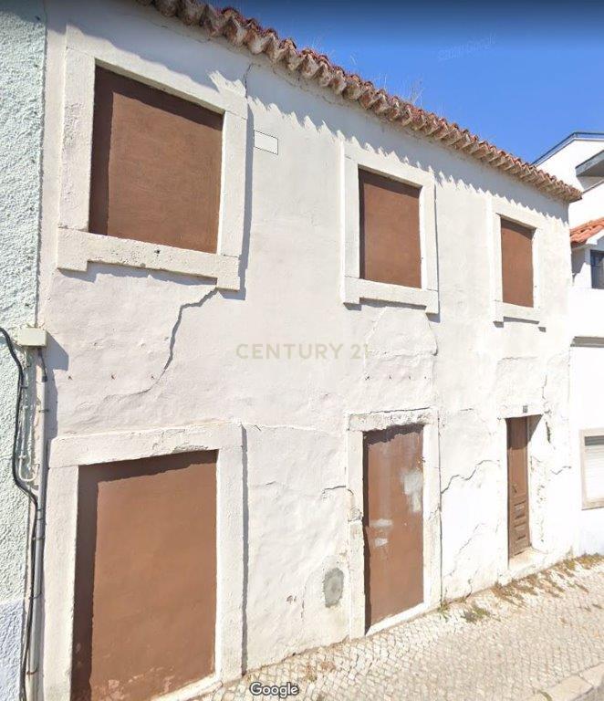 Oportunidade Única: Terreno Urbano em Alcobaça - Image 19