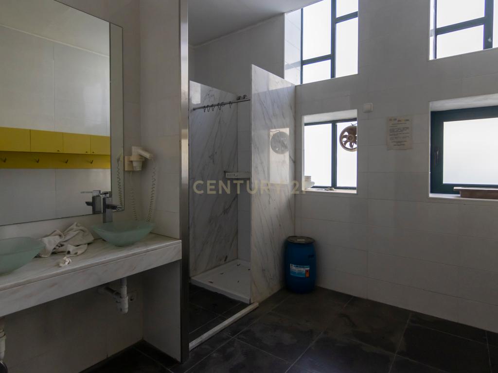 Prédio - Complexo Hoteleiro SANTANA- Leça do Balio - Image 7