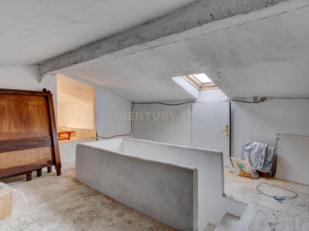 undefined - Image 11