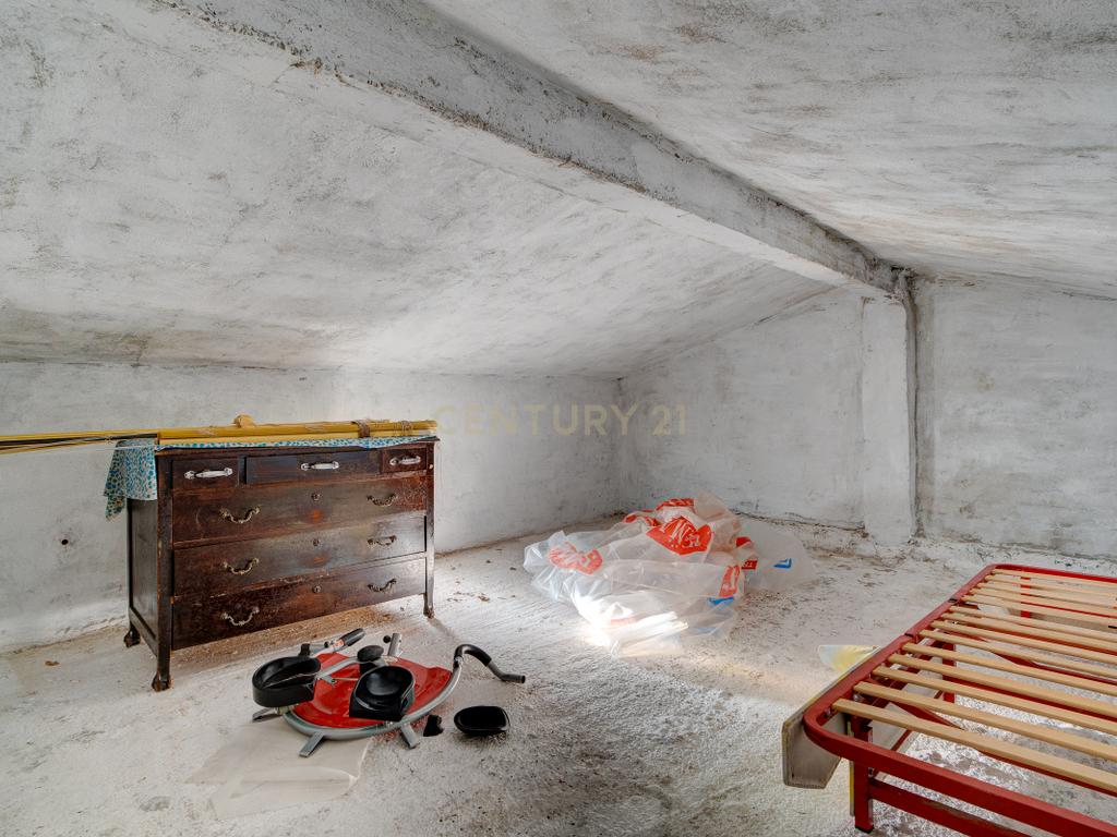 undefined - Image 39