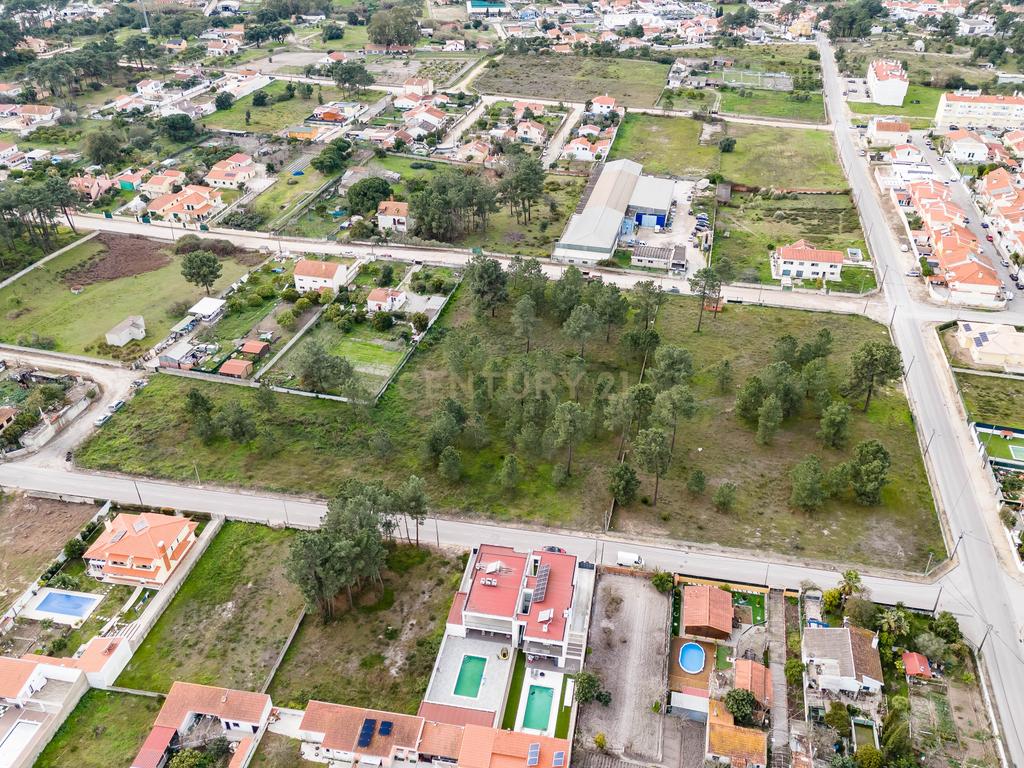 Terreno com Potencial para Loteamento em Fernão Ferro – Oportunidade Única! - Image 6