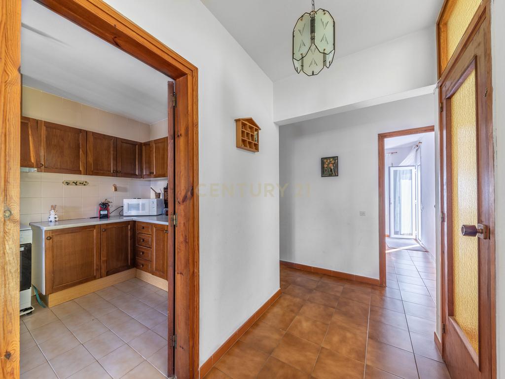 undefined - Image 9