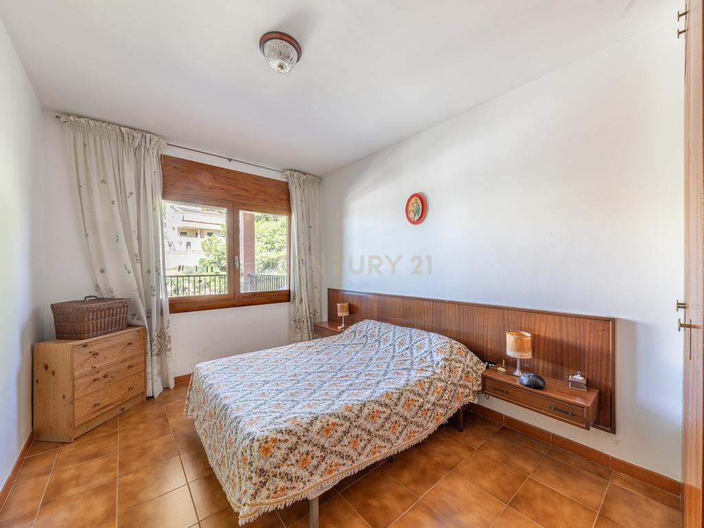 undefined - Image 15