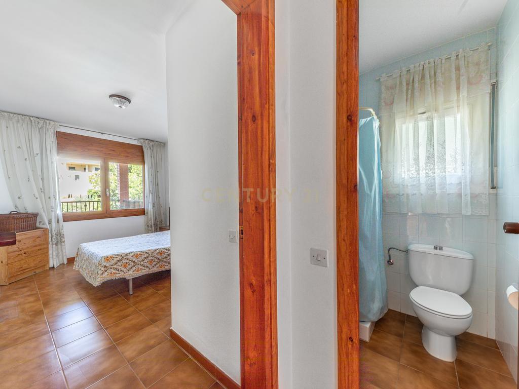 undefined - Image 14