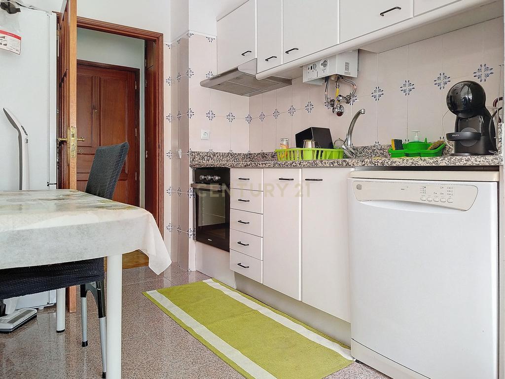 Apartamento T2 situado em Darque, Cais Novo, Viana do Castelo - Image 12