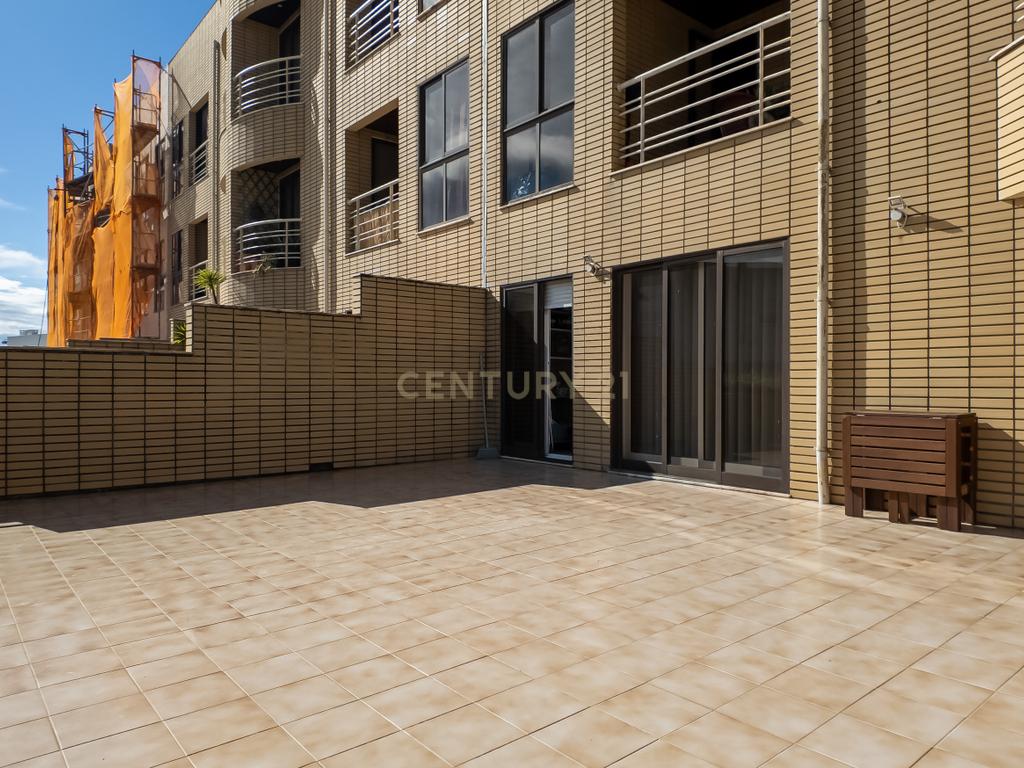 T2  com terraço vista mar em Vila do Conde - Image 23