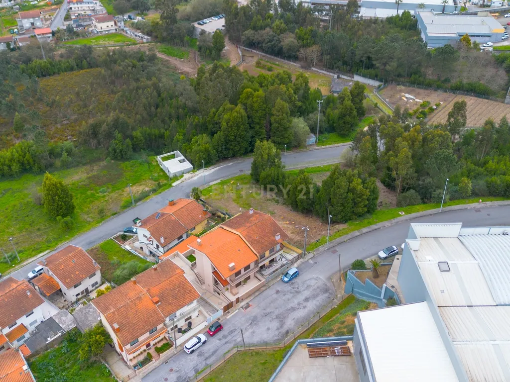 Terreno Urbano para construção de moradia - Image 8