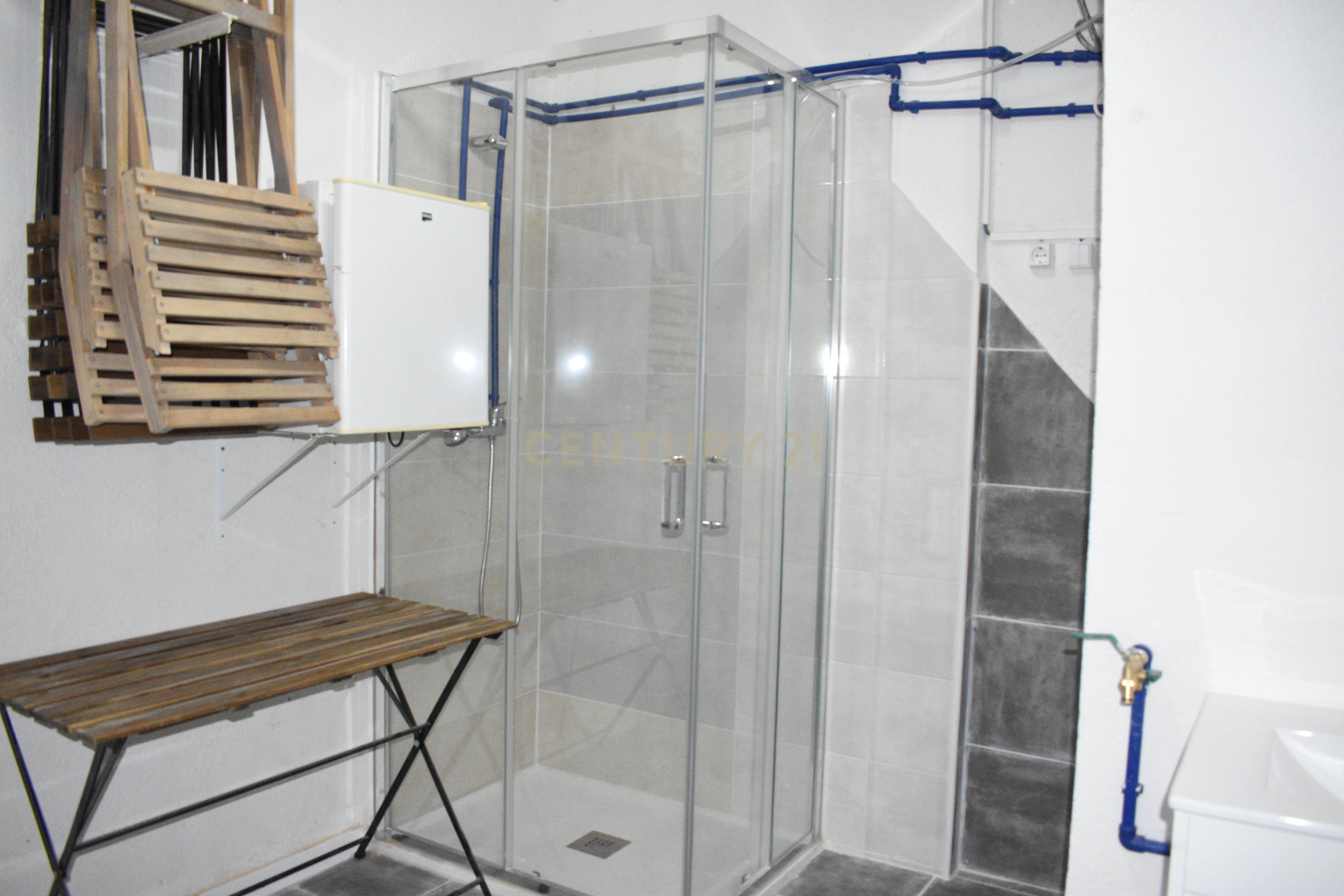 Garagem Para Arrendar no Barreiro - Image 3