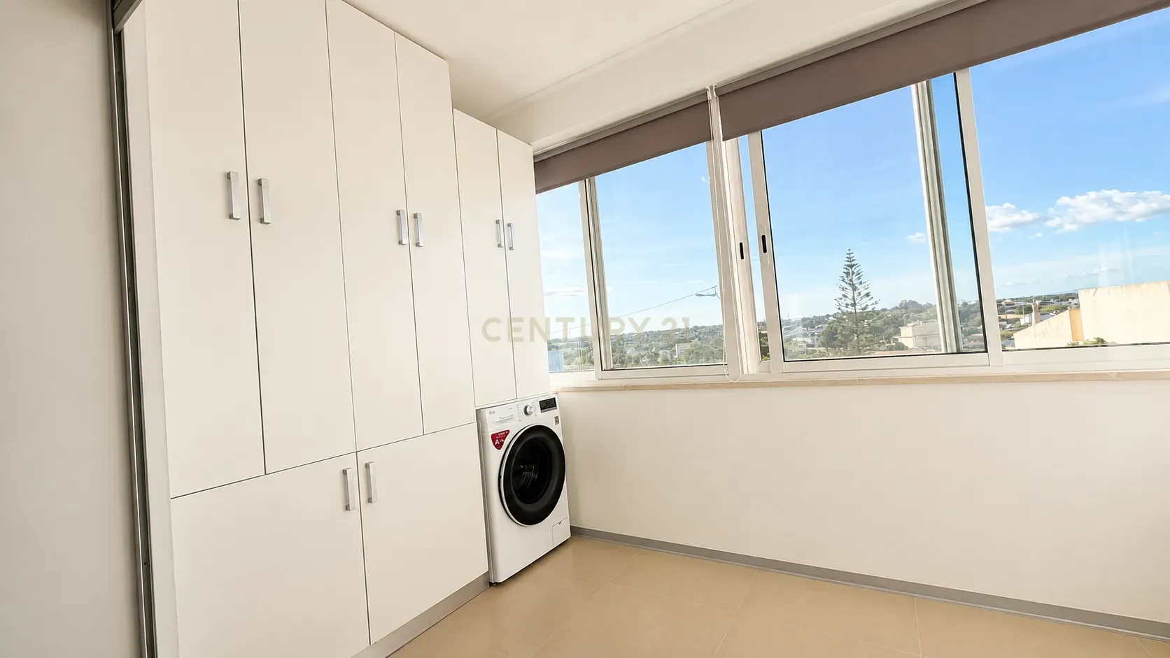 Fotografia 4 de Apartamento T1+1 para Arrendamento Anual - Branqueira, Albufeira