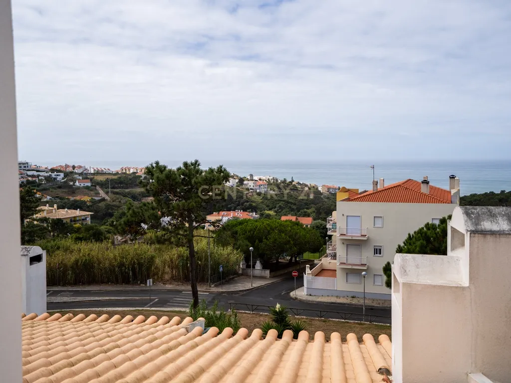 Moradia T3 com vista mar e piscina, na Ericeira - Image 3