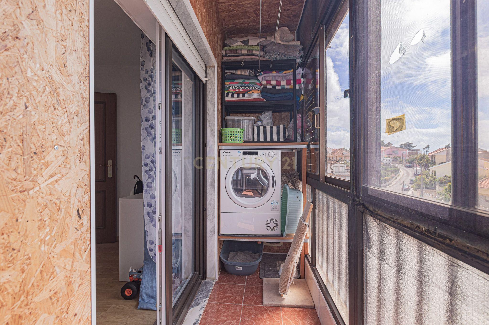 Apartamento T3  - Conforto, espaço e localização Ideal em Vale Figueira - Image 30