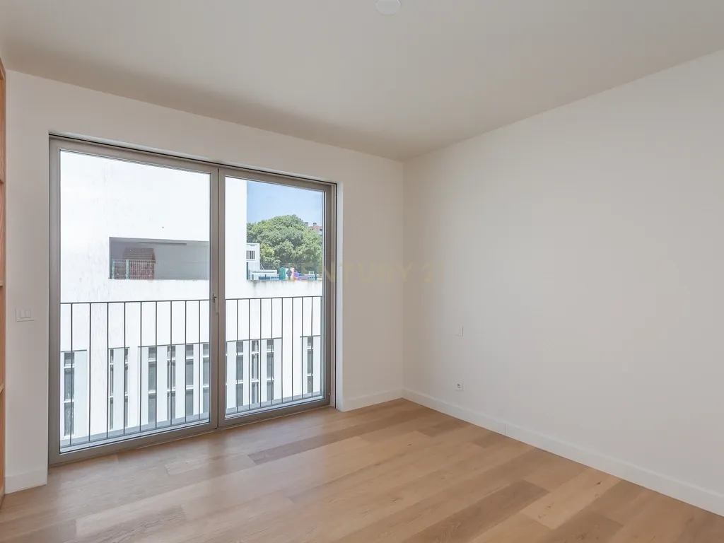 Apartamento T1 – Novo a Estrear | O’Living Olivais – Jardins Cristo Rei - Image 14