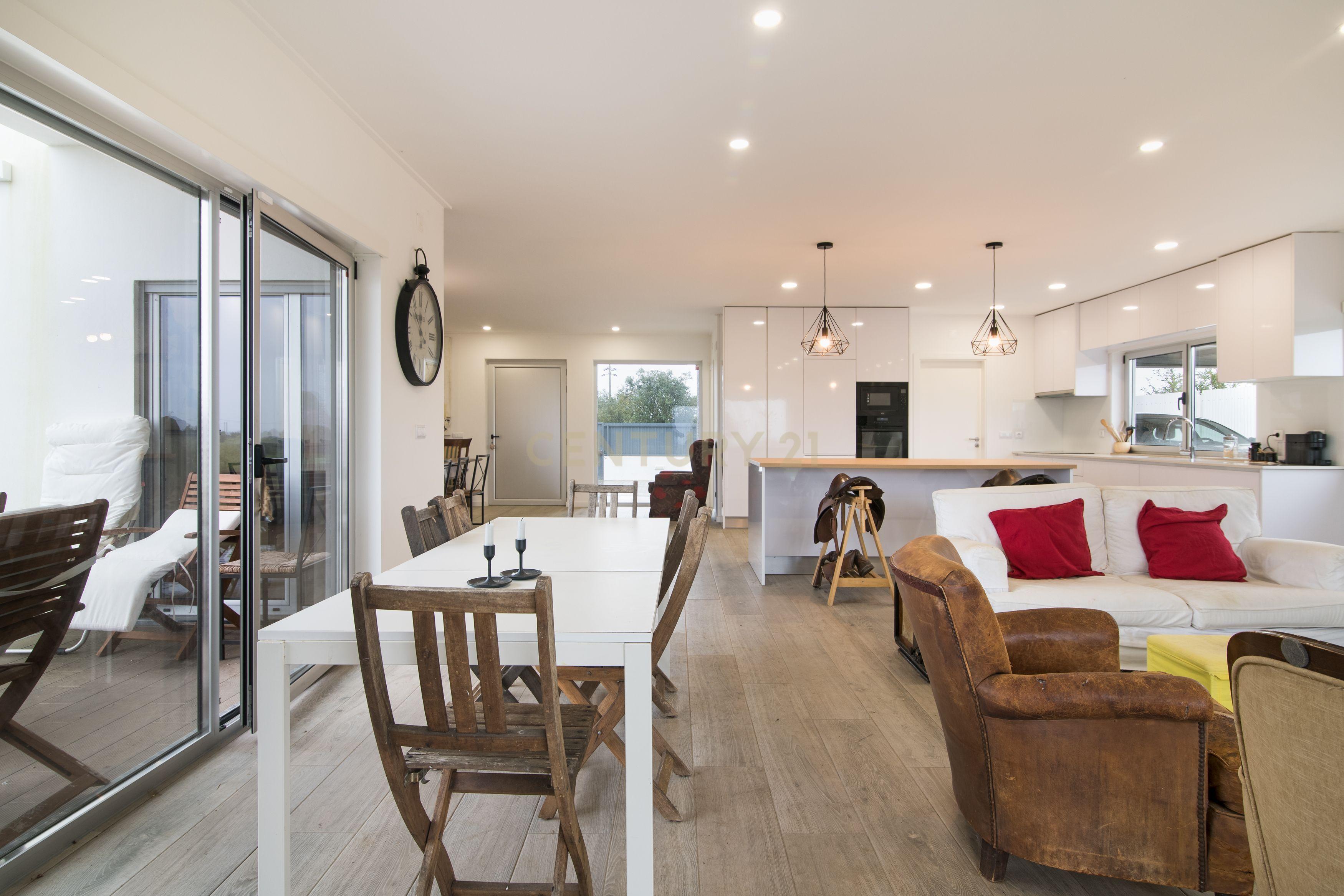 Magnífica Quinta com Moradia Moderna, Piscina e 1 Hectare de Terreno - Image 10