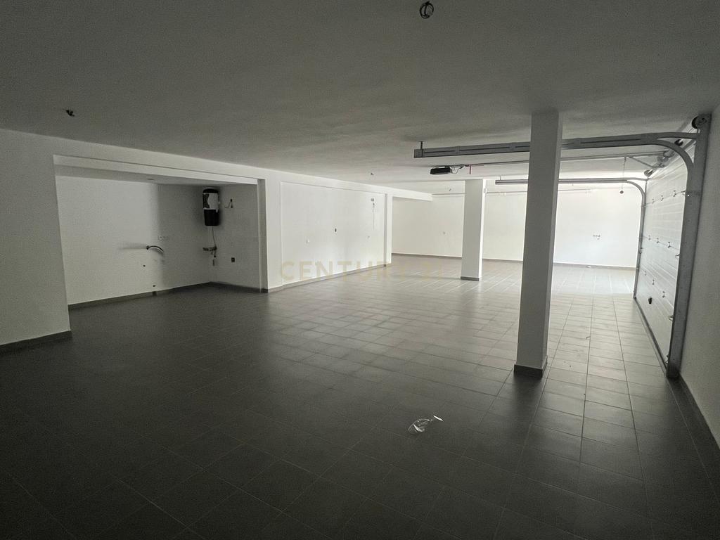 Moradia moderna T4 em construção na Rinchoa - Image 27