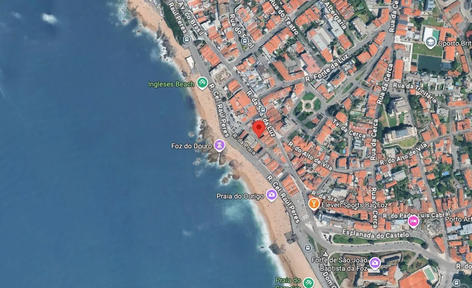Investimento na Foz | Casa 130m² para Reabilitação | 2ª Linha de Mar - COM INQUILINO VITALÍCIO. - Image 7