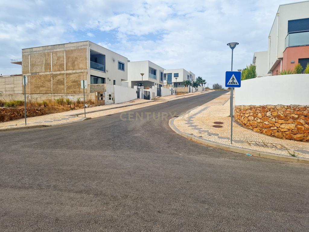 Terreno para construção em Portelas, a apenas 3 km de Lagos - Image 3