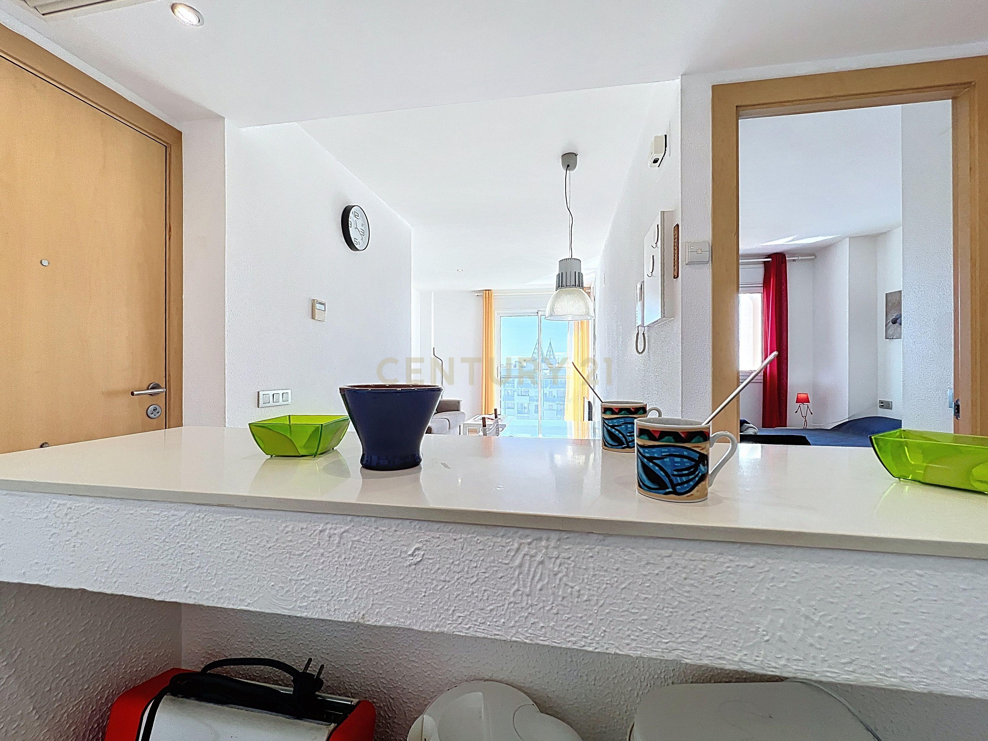 PARA VENDA - EM ROSAS NA COSTA BRAVA - EXCELENTE APARTAMENTO T1 COM VISTA PARA O MAR E PARA O CANAL - Image 16