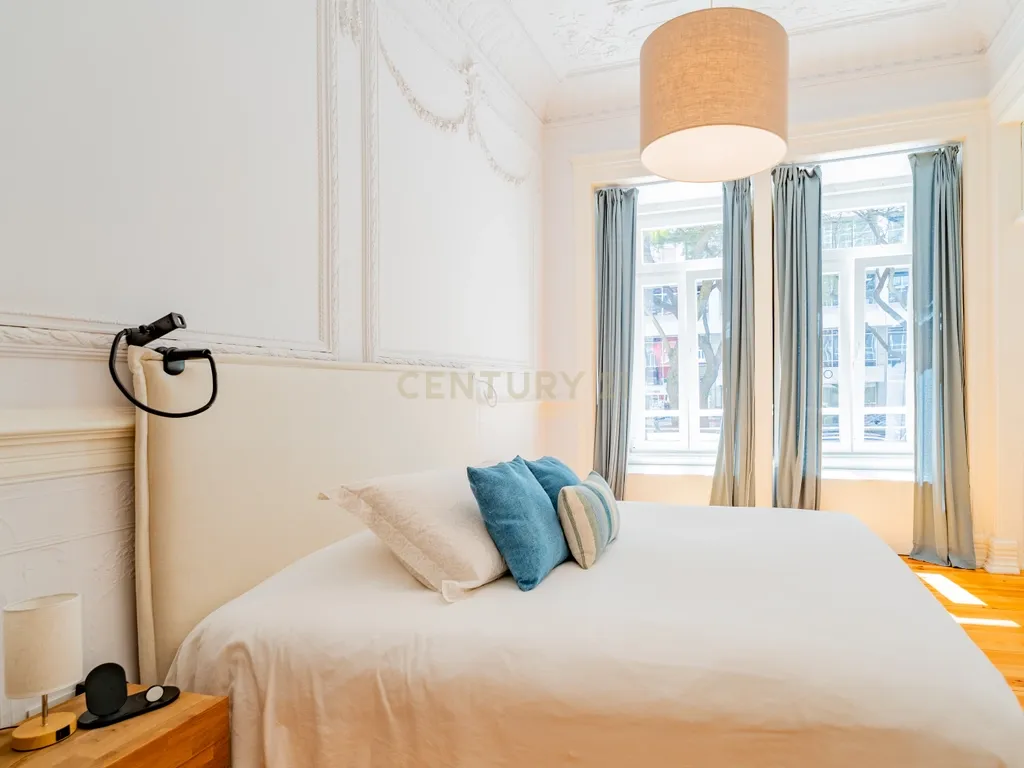 Apartamento T5 de Charme com Jardim Privativo nas Avenidas Novas | Avenida 5 de Outubro, Lisboa - Image 23