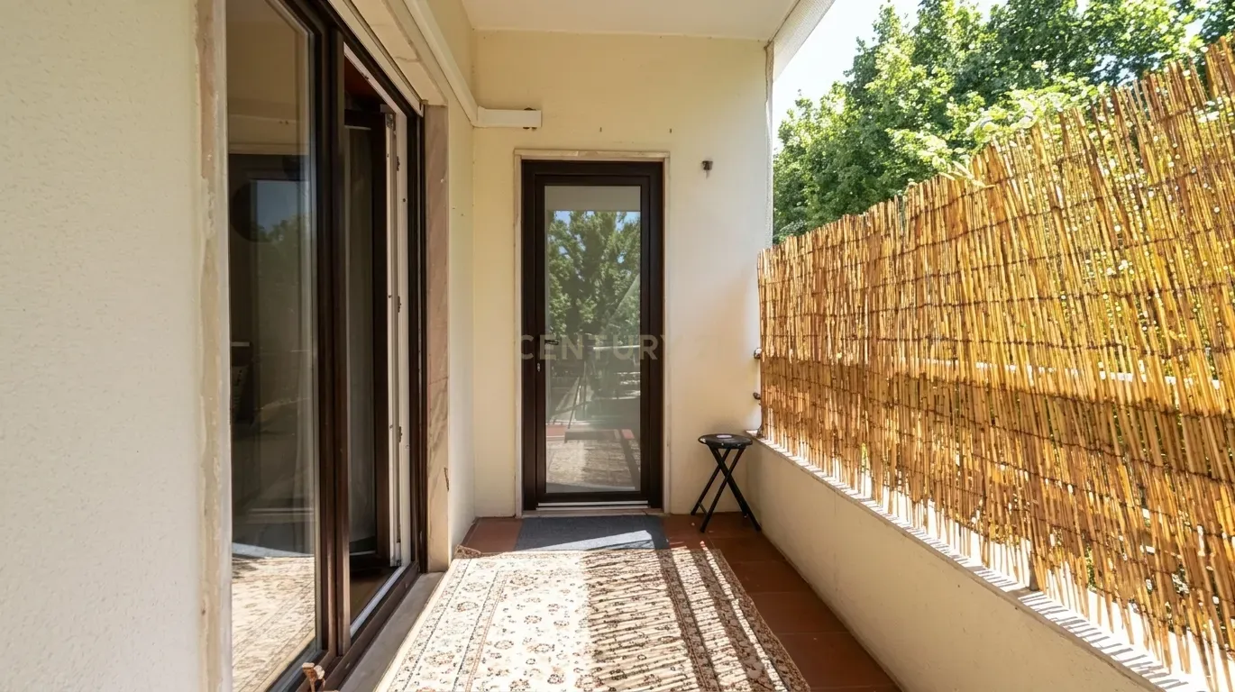 Fotografia 7 de Apartamento T3 em Localização Privilegiada em Setúbal.
