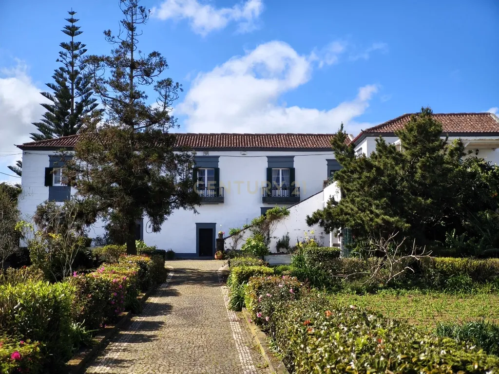 Solar Nobre do Século XVII com Potencial de Desenvolvimento – Livramento, Ponta Delgada, Açores - Image 4