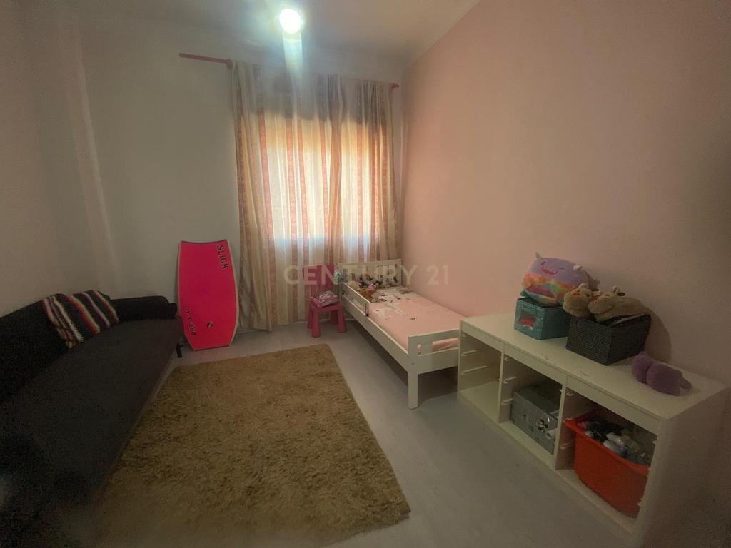 Apartamento T2 com Vista Panorâmica em Barreiro - Image 19