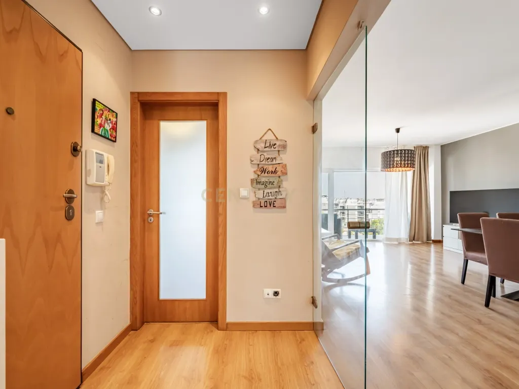 T3 Exclusivo com 161 m², Vista Mar e Potencial para Duplex | Quinta de Santa Teresa - Image 6
