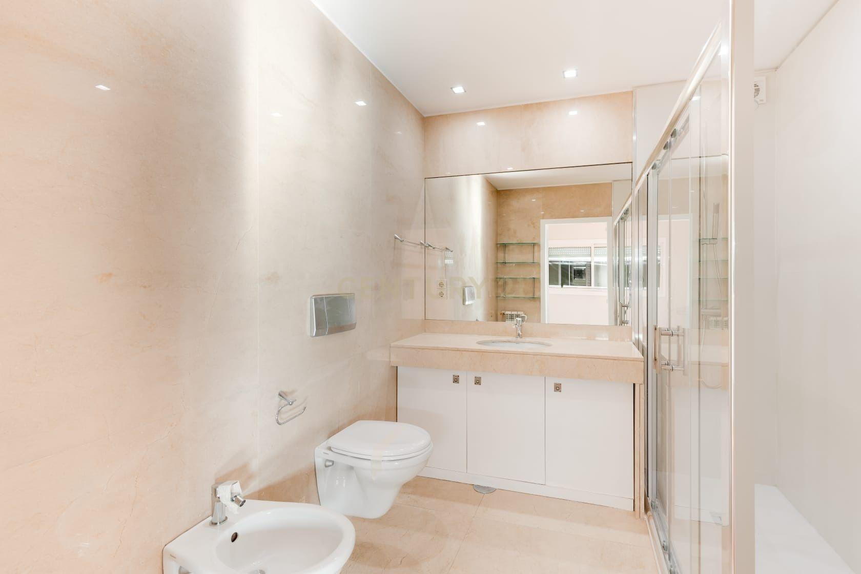 Apartamento T5 à venda em Aldoar, Foz do douro e Nevogilde, Porto — foto 23