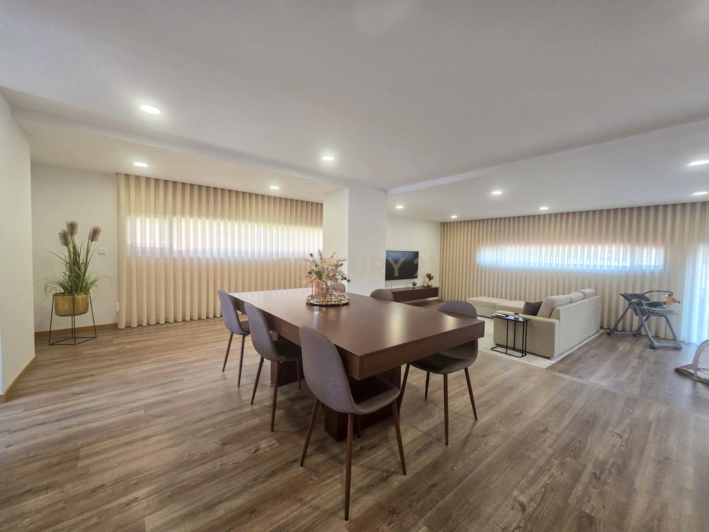 Moradia T3 Exclusiva em Condomínio Privado situada em Bitarães/Paredes do Ano 2022  - Image 13