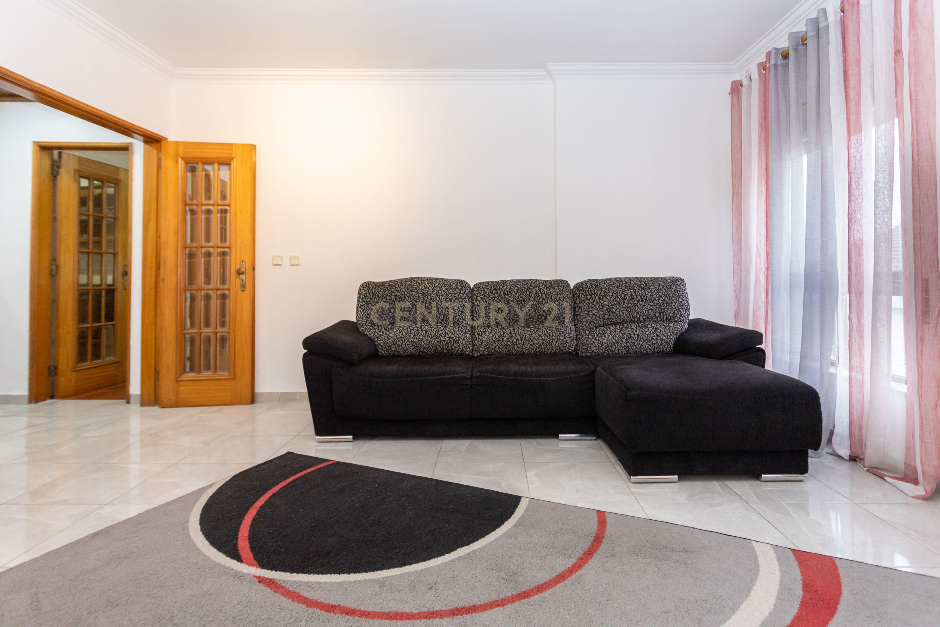 Apartamento T3 em Barreiro - Image 7