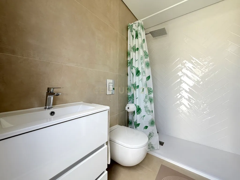 Moradia V3 com piscina em Palmela - Image 35