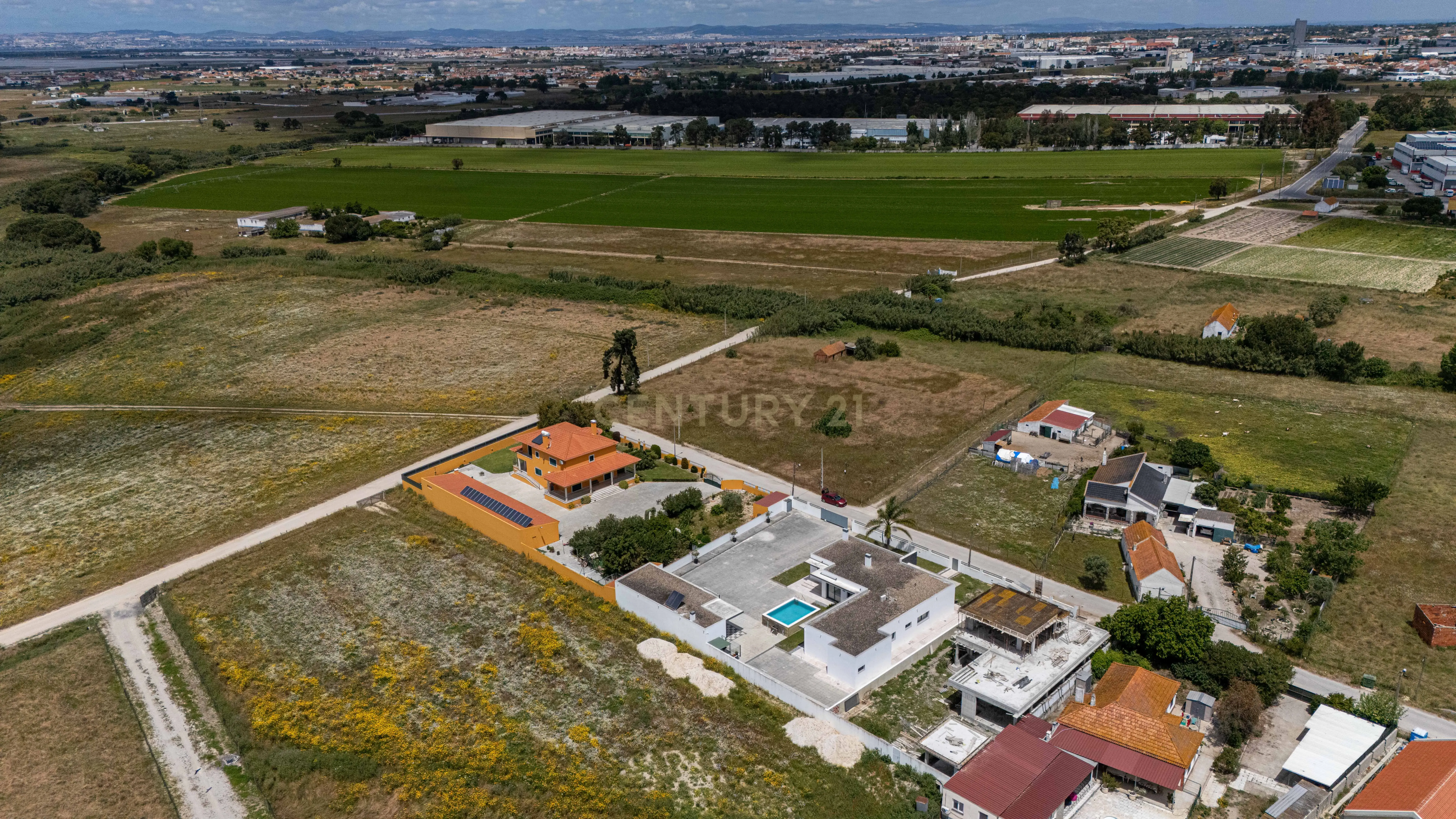 Moradia Térrea T4 no Montijo — Isolada, Moderna e com Piscina - Image 58