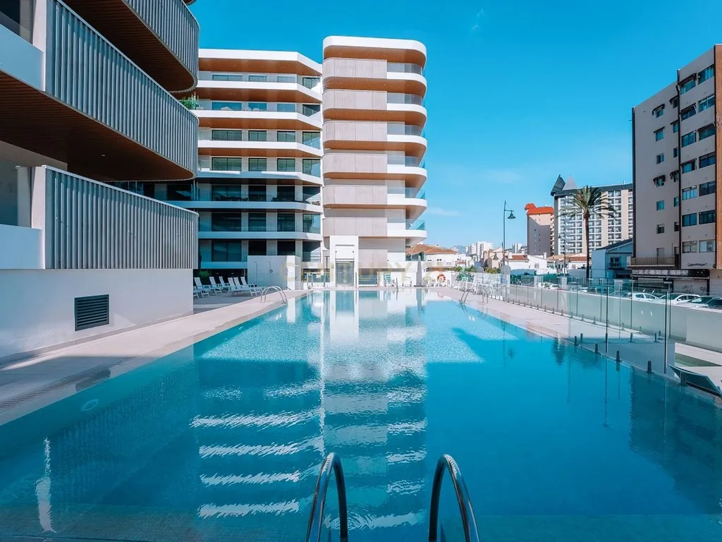 EXCLUSIVO APARTAMENTO DE LUXO COM JARDIM PRIVATIVO – JADE TOWER FUENGIROLA - Image 23