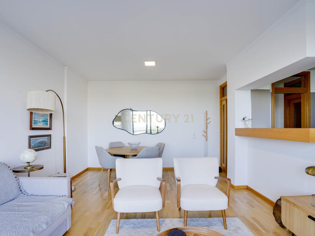 Apartamento T1 com Vista Panorâmica sobre o Rio Tejo – Parque das Nações, Lisboa - Image 5